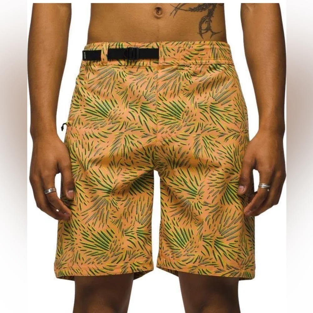 NWT Prana Tropical Print board shorts size 32